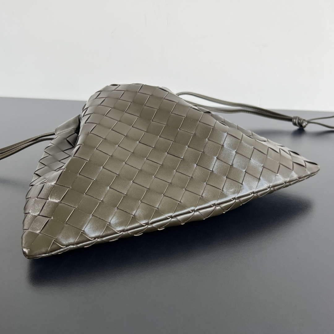 Bottega Veneta BV 796728V3IV12916  Dustbag Dark Green