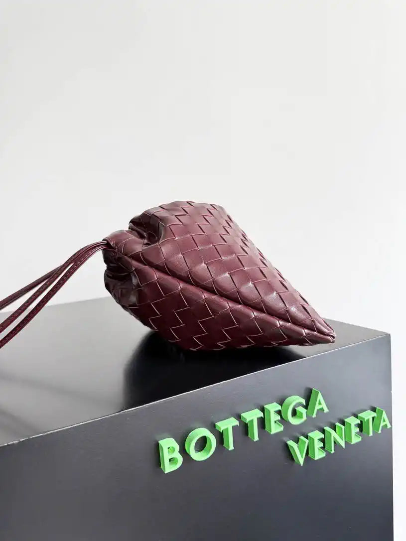 Bottega Veneta BV 796728V3IV12916  Dustbag Wine red