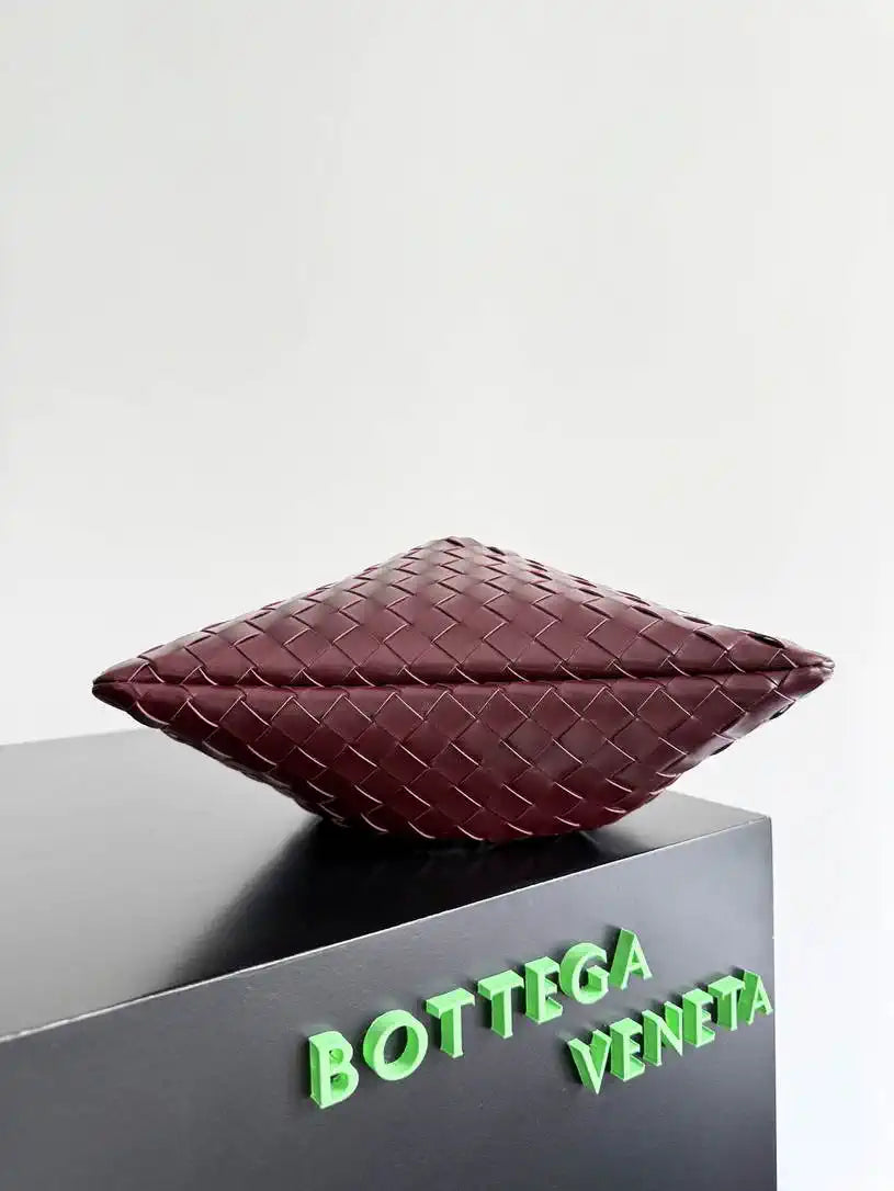 Bottega Veneta BV 796728V3IV12916  Dustbag Wine red