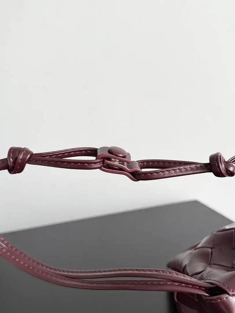 Bottega Veneta BV 796728V3IV12916  Dustbag Wine red