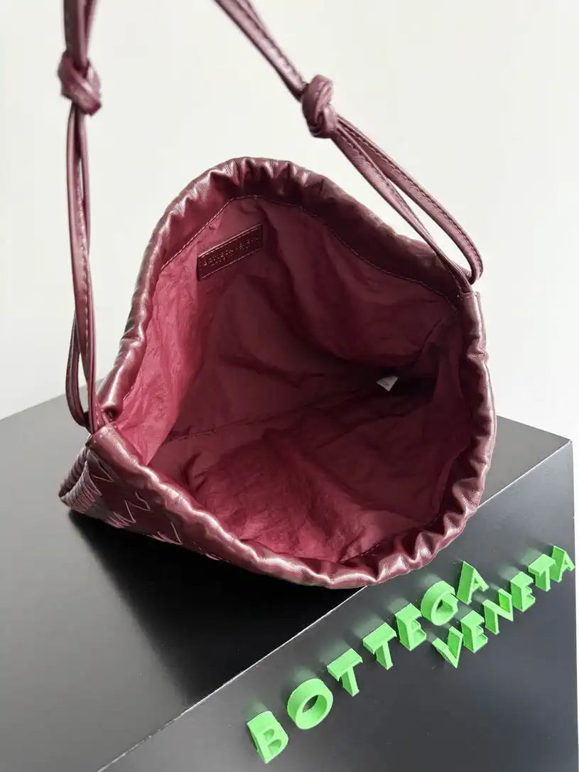 Bottega Veneta BV 796728V3IV12916  Dustbag Wine red