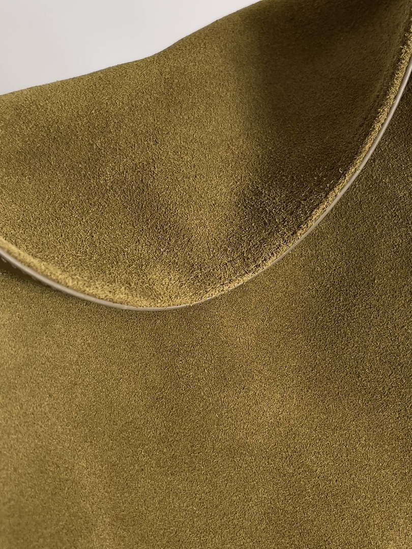 Bottega Veneta BV 803976 Large Hop bag  Shoulder bag in Suede leather BV9092