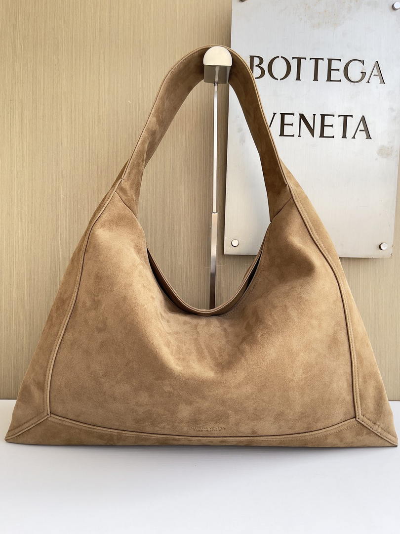 Bottega Veneta BV 803976 Large Hop bag  Shoulder bag in Suede leather BV9109