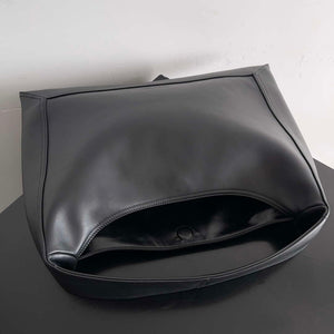 Bottega Veneta BV 803977 Hop bag  Shoulder bag in silky calf leather BV9095 - Default Title - View 3