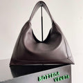 Bottega Veneta BV 803977 Hop bag  Shoulder bag in silky calf leather BV9096