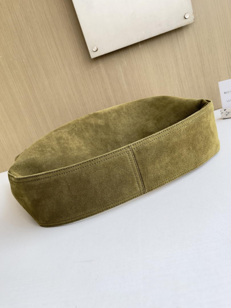 Bottega Veneta BV 803977 Hop bag  Shoulder bag in Suede BV9110