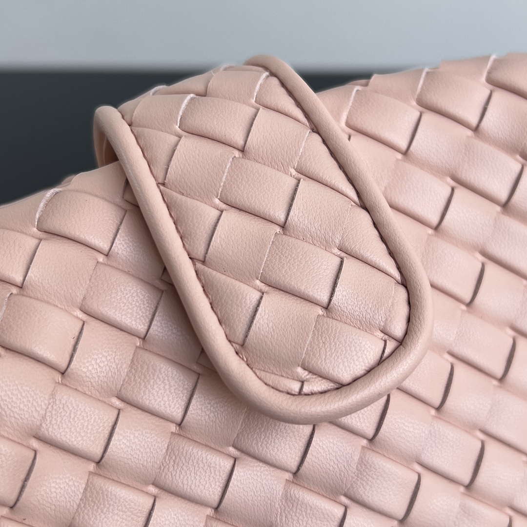Bottega Veneta BV 804038 Small Lauren 1980 clutch Bag BV92012