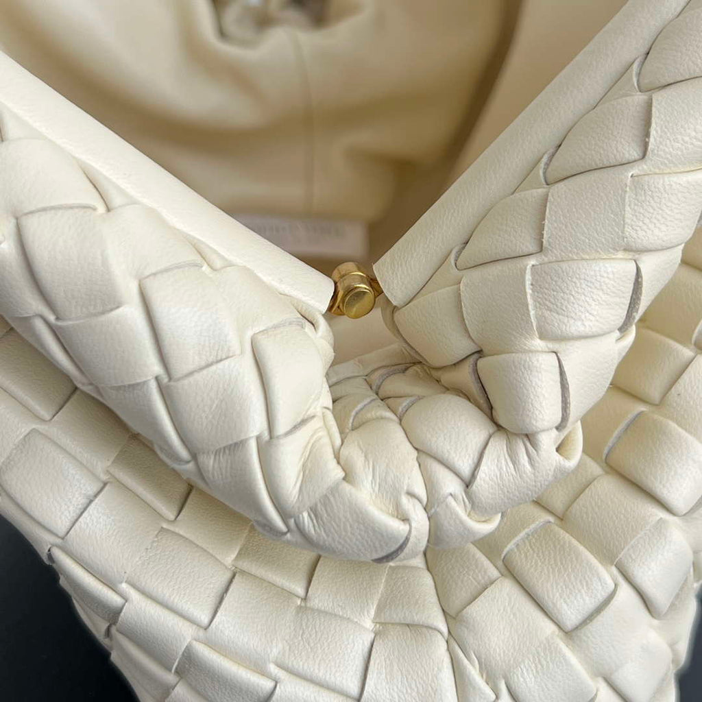 Bottega Veneta BV 804038 Small Lauren 1980 clutch Bag BV92013