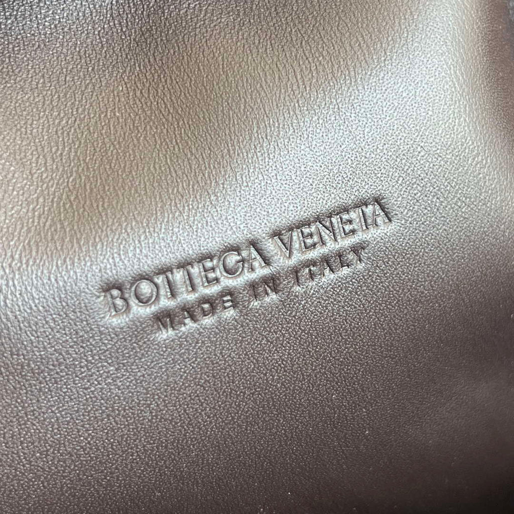 Bottega Veneta BV 804038 Small Lauren 1980 clutch Bag BV92015
