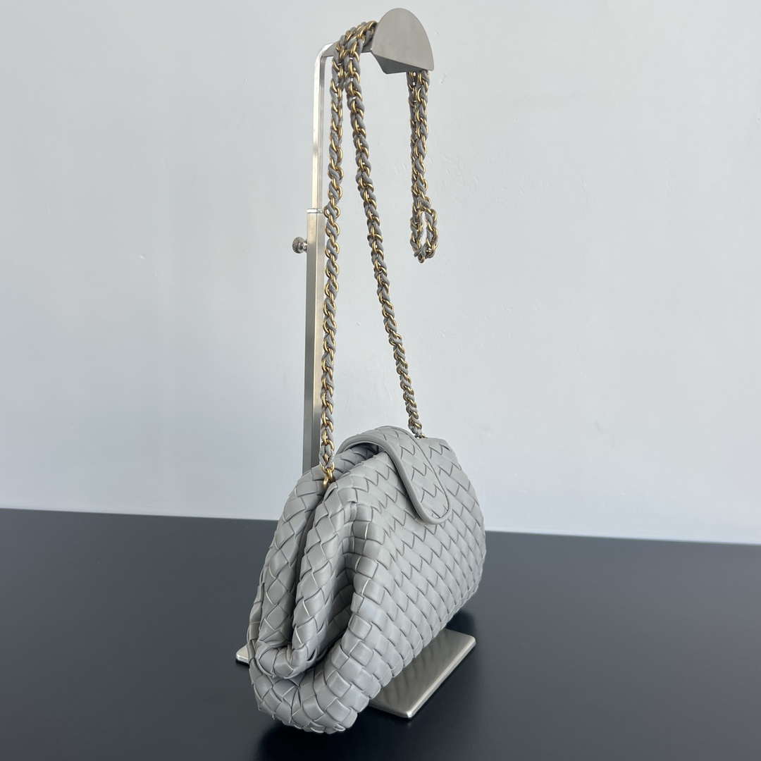 Bottega Veneta BV 804038 Small Lauren 1980 clutch Bag BV92016