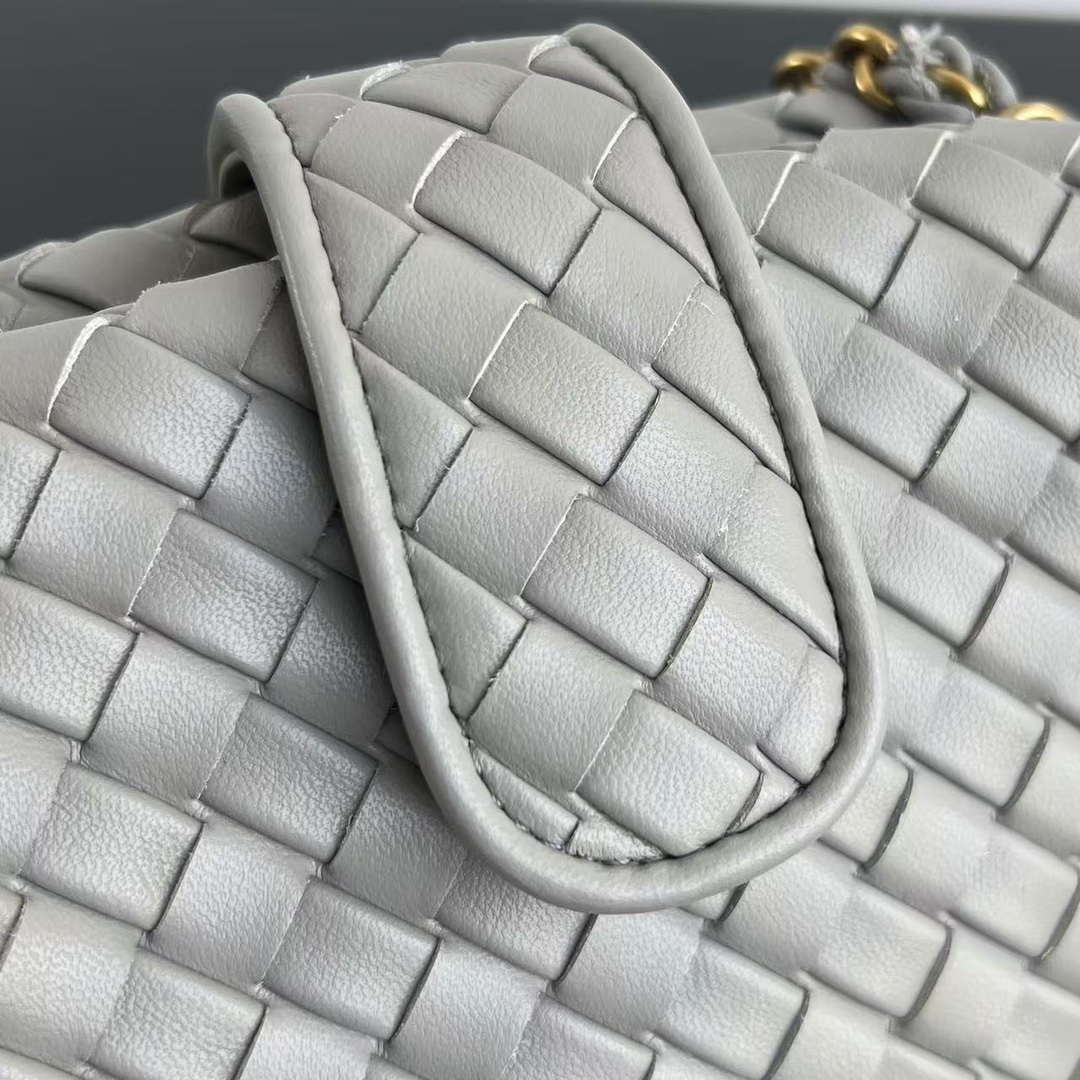 Bottega Veneta BV 804038 Small Lauren 1980 clutch Bag BV92016