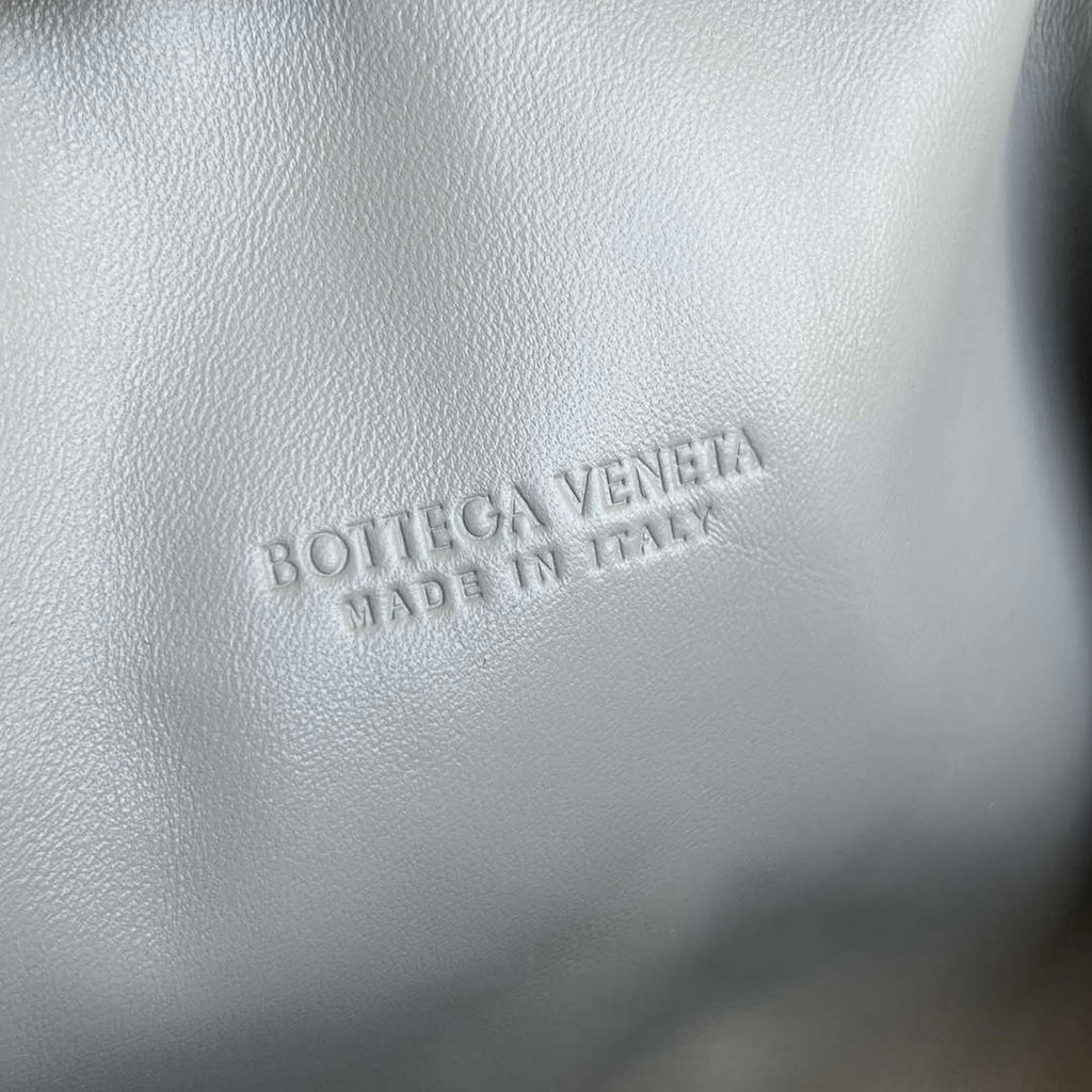 Bottega Veneta BV 804038 Small Lauren 1980 clutch Bag BV92016