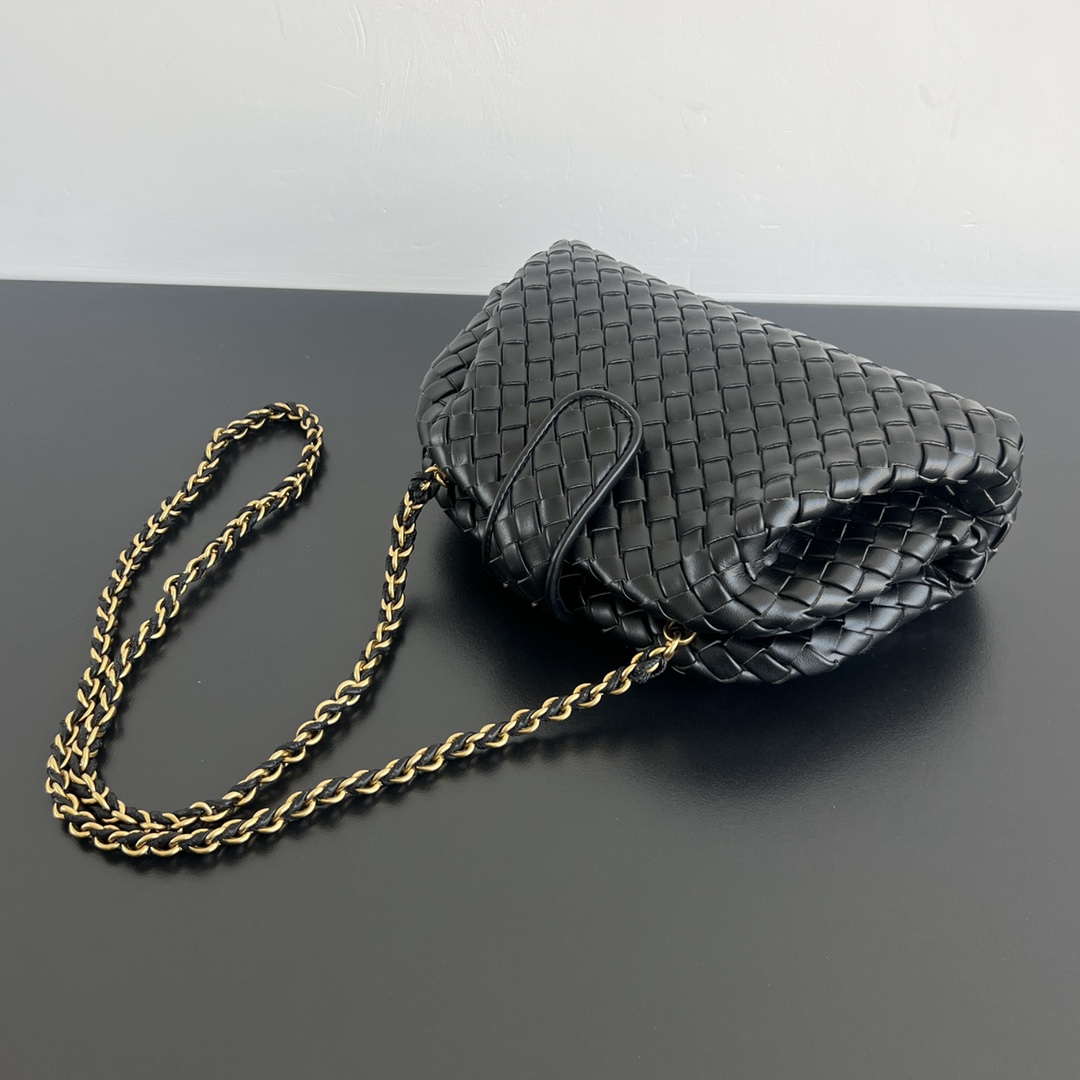 Bottega Veneta BV 804038 Small Lauren 1980 clutch Bag BV92017