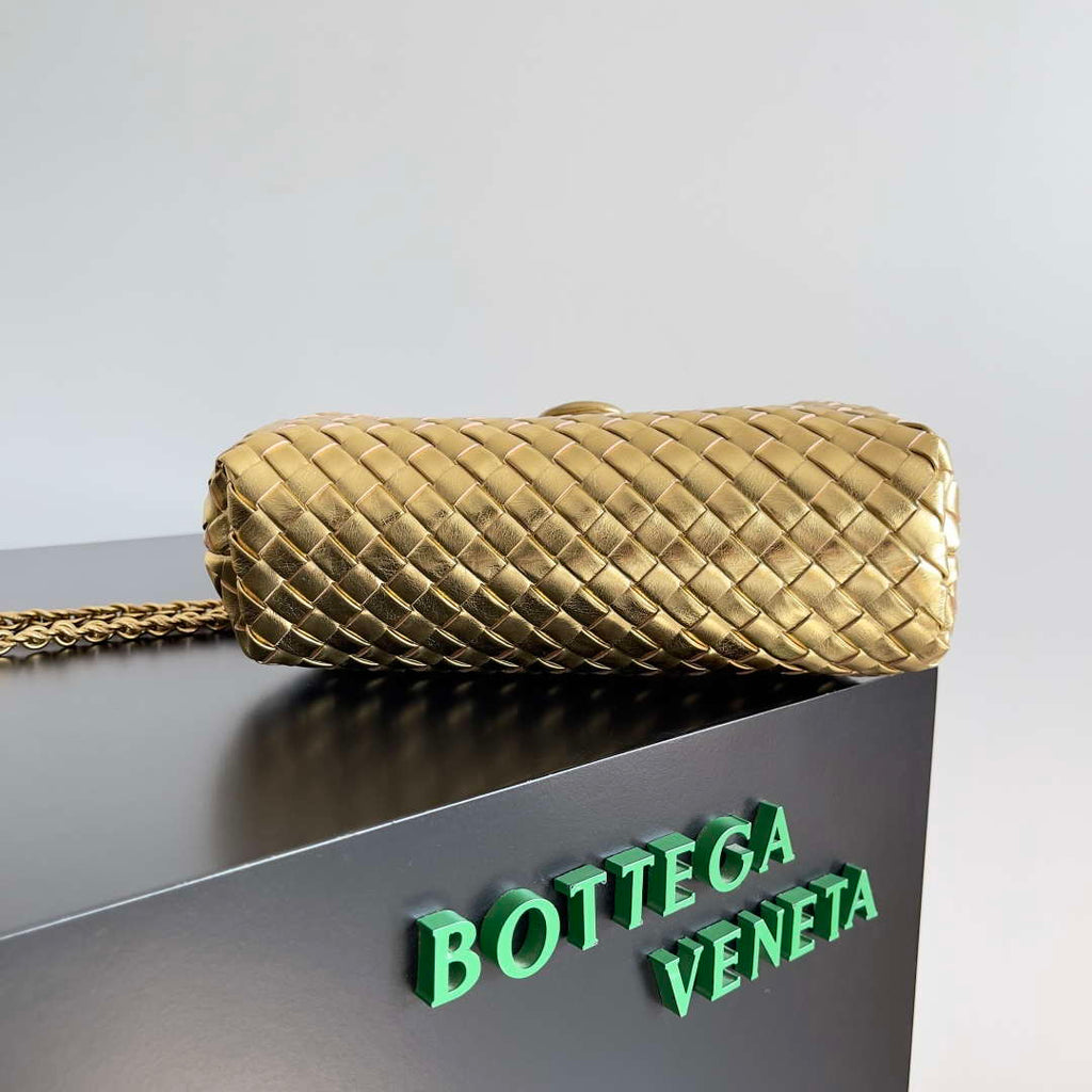 Bottega Veneta BV 804038 Small Lauren 1980 clutch Bag BV92021
