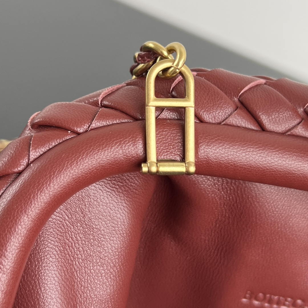 Bottega Veneta BV 804038 Small Lauren 1980 clutch Bag BV92039
