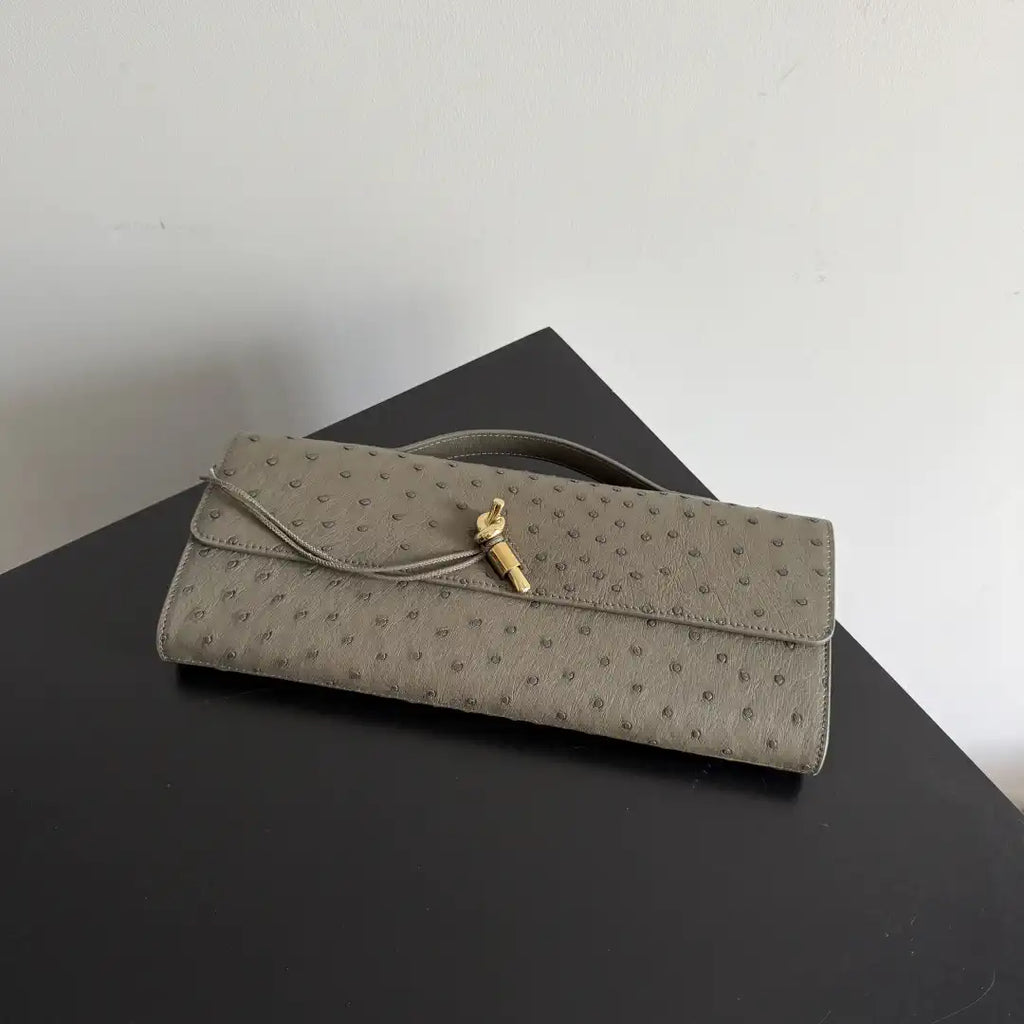 Bottega Veneta BV 805241 Long Clutch Andiamo Ostrich Leather With Handle Bv99033