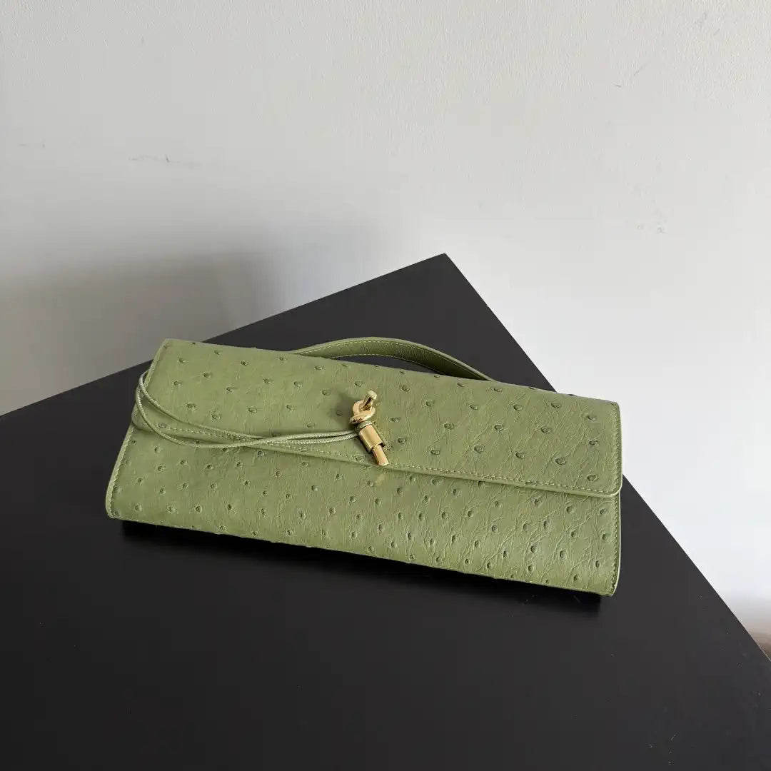 Bottega Veneta BV 805241 Long Clutch Andiamo Ostrich Leather With Handle Bv99035