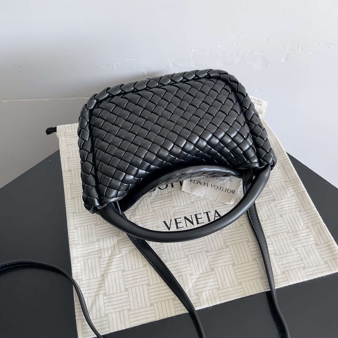 Bottega Veneta BV 805739 Mini Cobble Top Handle Black