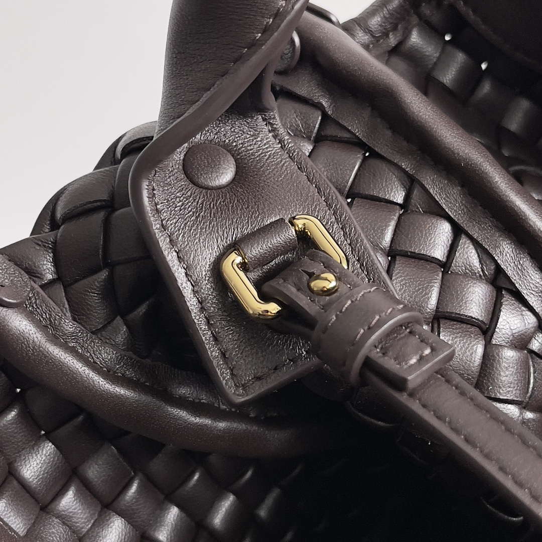 Bottega Veneta BV 805739 Mini Cobble Top Handle Dark Brown