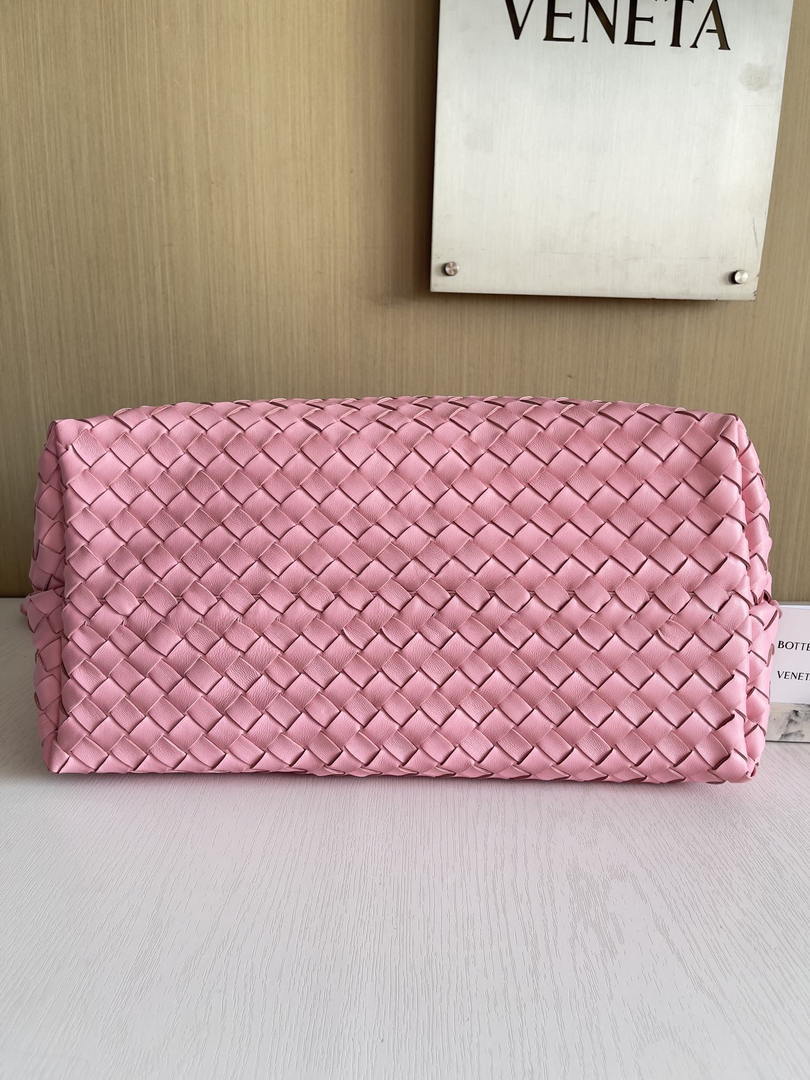Bottega Veneta BV 766019 Large Andiamo bag BV9902