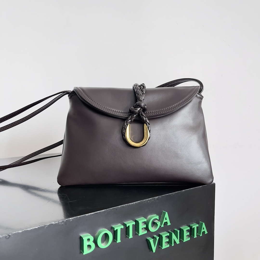 Bottega Veneta BV 806030V4SJ12190 Small Liberta Bag Dark Brown