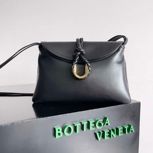 Bottega Veneta BV 806030V4SJ12190 Small Liberta Bag Black - Default Title - View 1