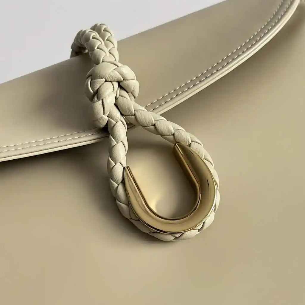 Bottega Veneta BV 806034V4SJ12250 Medium Liberta Bag Apricot
