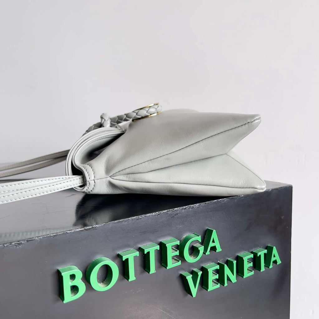 Bottega Veneta BV 806034V4SJ12250 Medium Liberta Bag Gray White