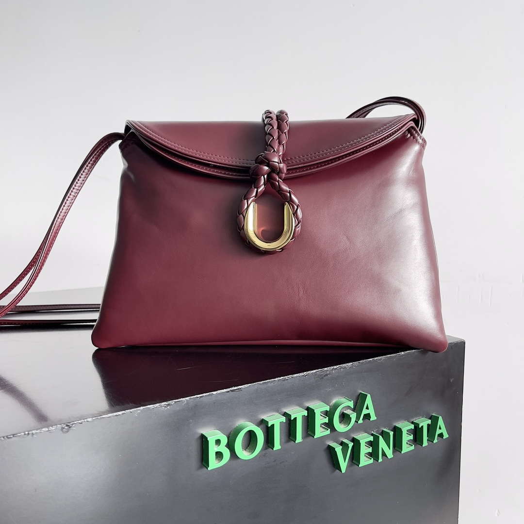 Bottega Veneta BV 806034V4SJ12250 Medium Liberta Bag Wine Red - Default Title - View 1