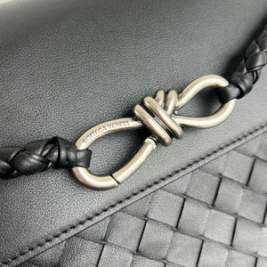 Bottega Veneta BV 815781V2HLD1208 Small Andiamo Messenger Black - Default Title - View 6