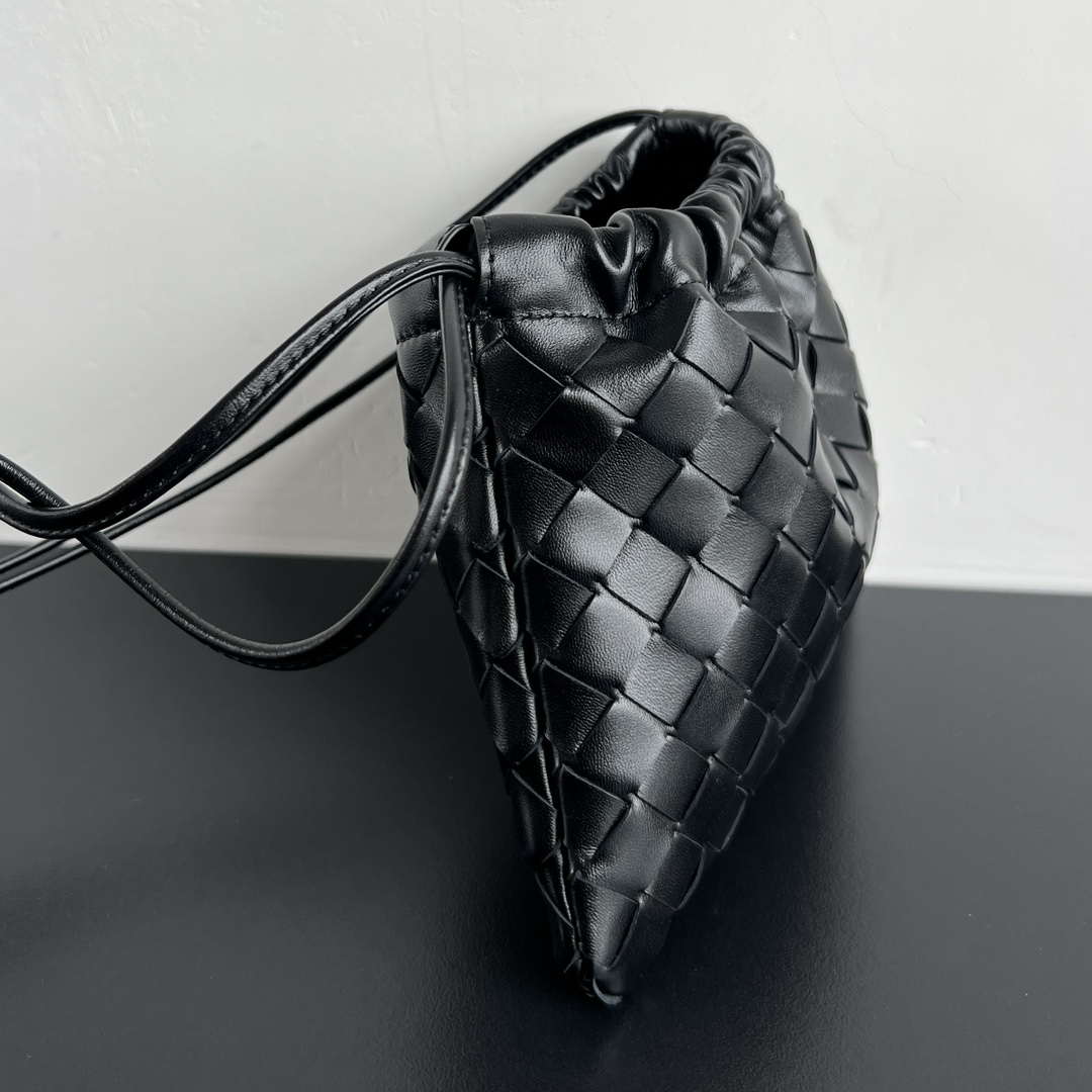 Bottega Veneta BV 816987V3IV18425 Small Dustbag Black