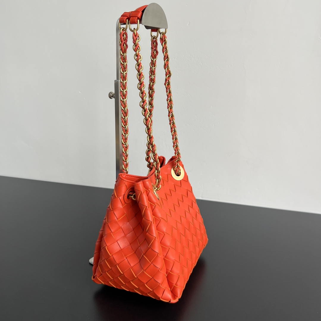 Bottega Veneta BV 817175V4SC59104 Small Parachute Chain Orange Red