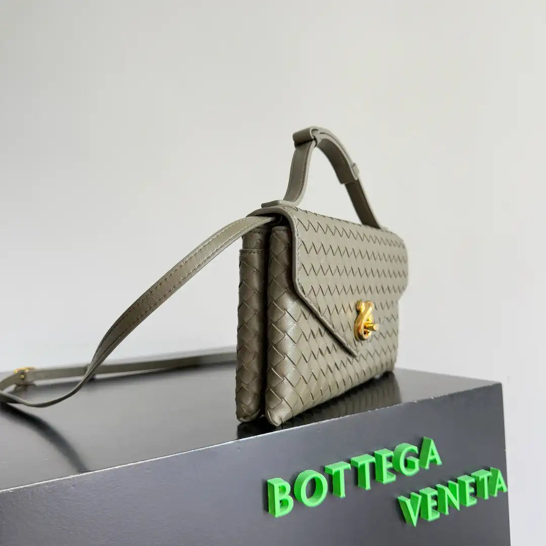 Bottega Veneta BV 817191 Knot Lock BV95100