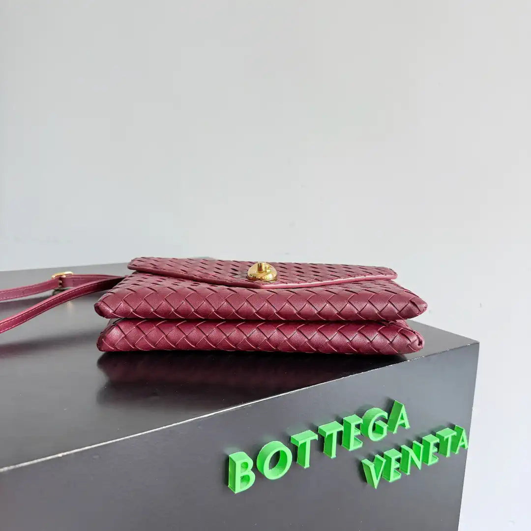 Bottega Veneta BV 817191 Knot Lock BV95101