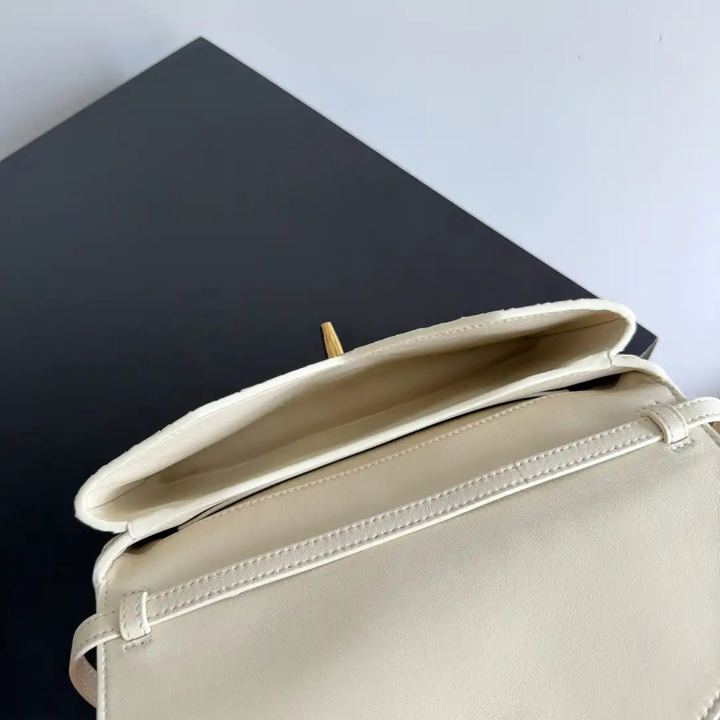 Bottega Veneta BV 817191 Knot Lock BV95102