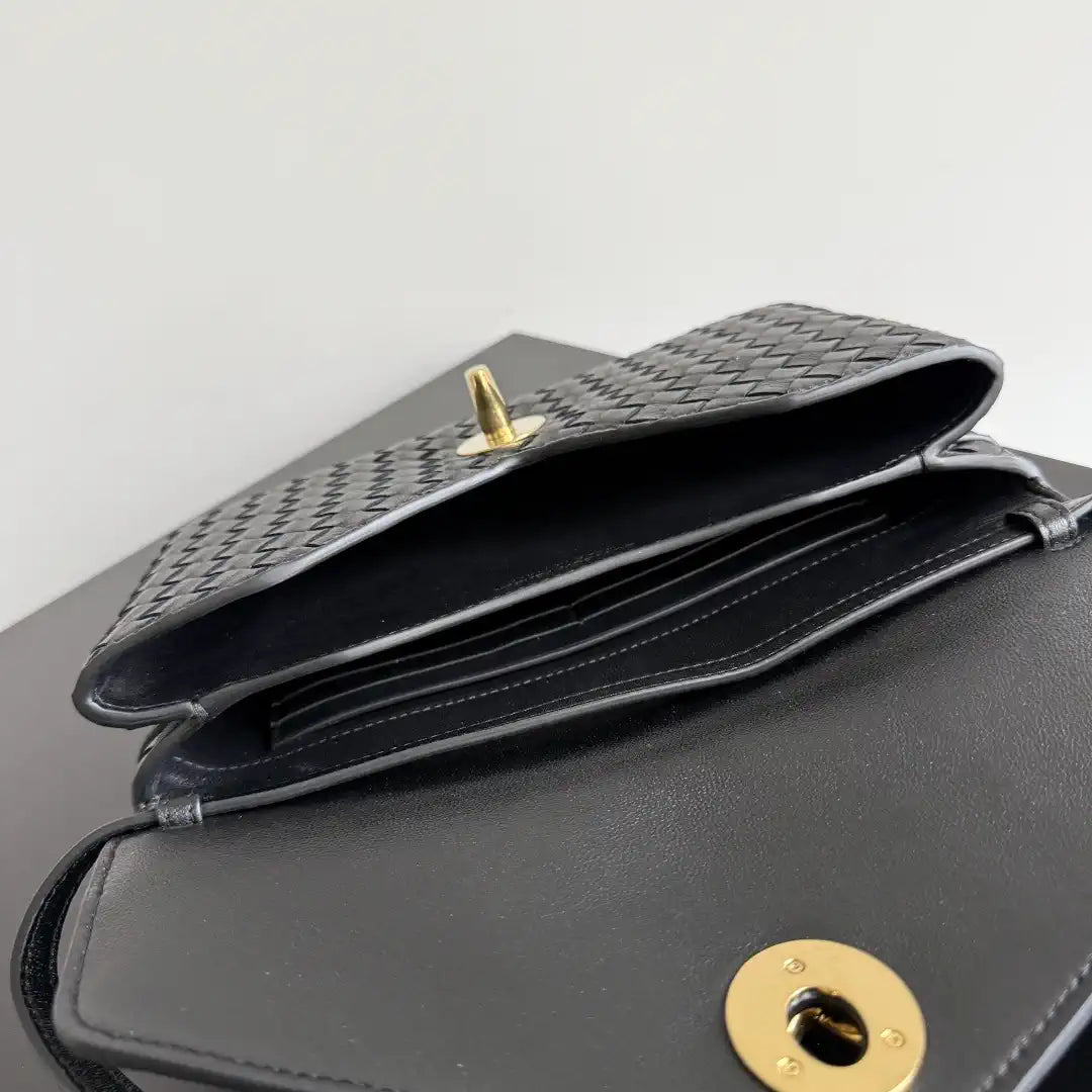 Bottega Veneta BV 817191 Knot Lock BV95106