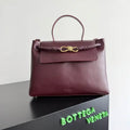 Bottega Veneta BV 817231  Medium Ciao Ciao Wine Red