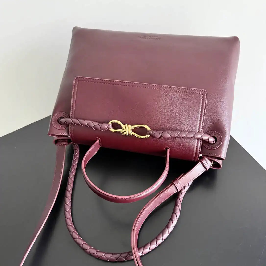 Bottega Veneta BV 817231  Medium Ciao Ciao Wine Red