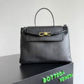 Bottega Veneta BV 817231  Medium Ciao Ciao Black