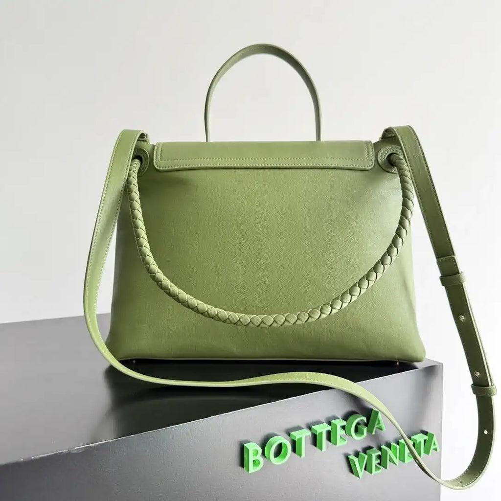 Bottega Veneta BV 817231  Medium Ciao Ciao Green
