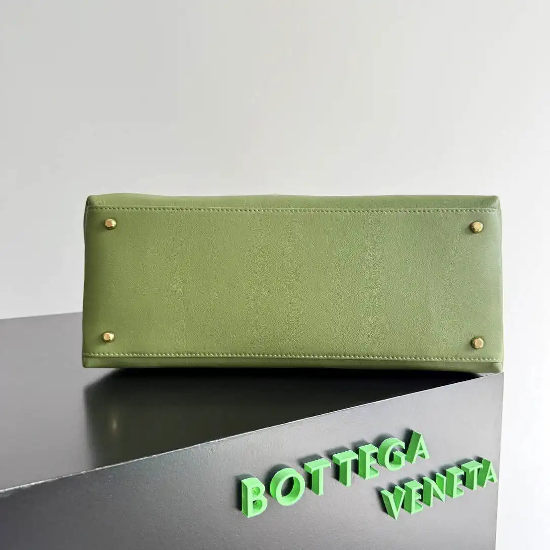 Bottega Veneta BV 817231  Medium Ciao Ciao Green