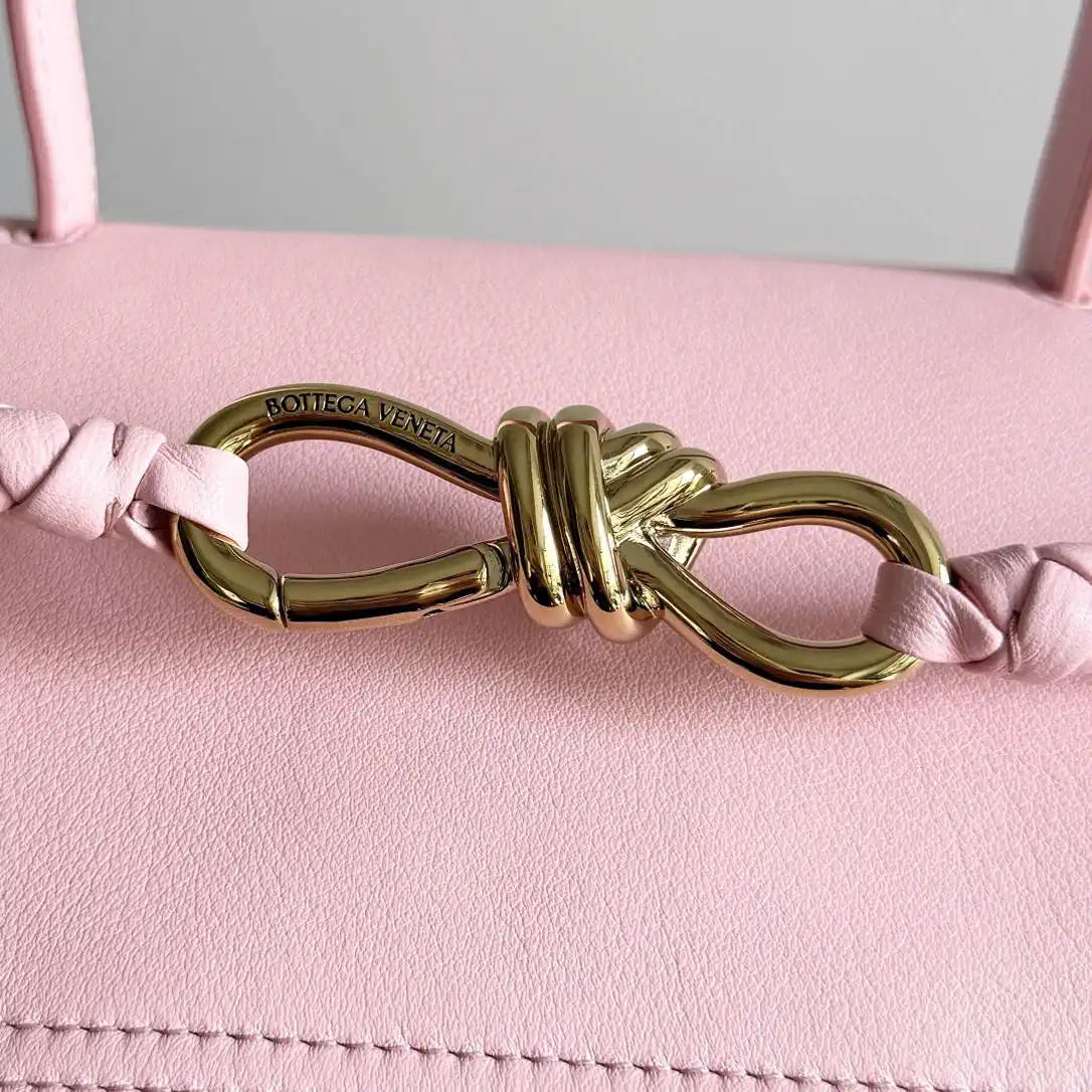 Bottega Veneta BV 817231  Medium Ciao Ciao Pink