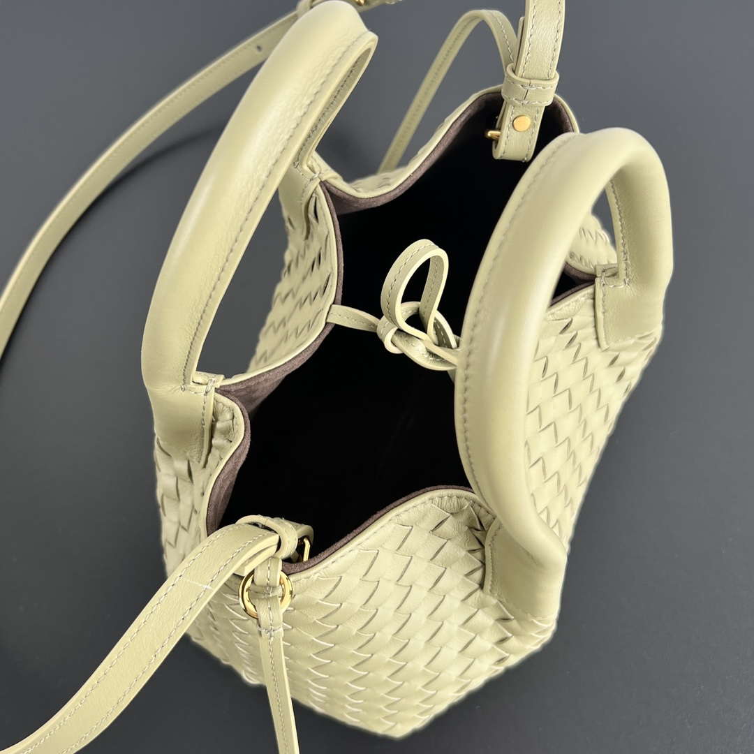 Bottega Veneta BV 819004 Small Pinacoteca BV92041