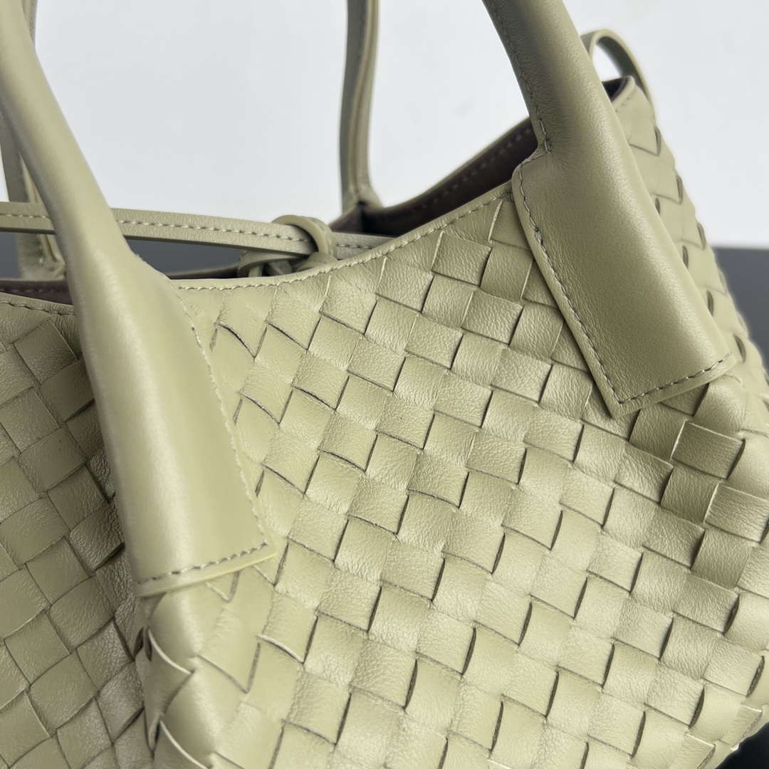 Bottega Veneta BV 819004 Small Pinacoteca BV92041