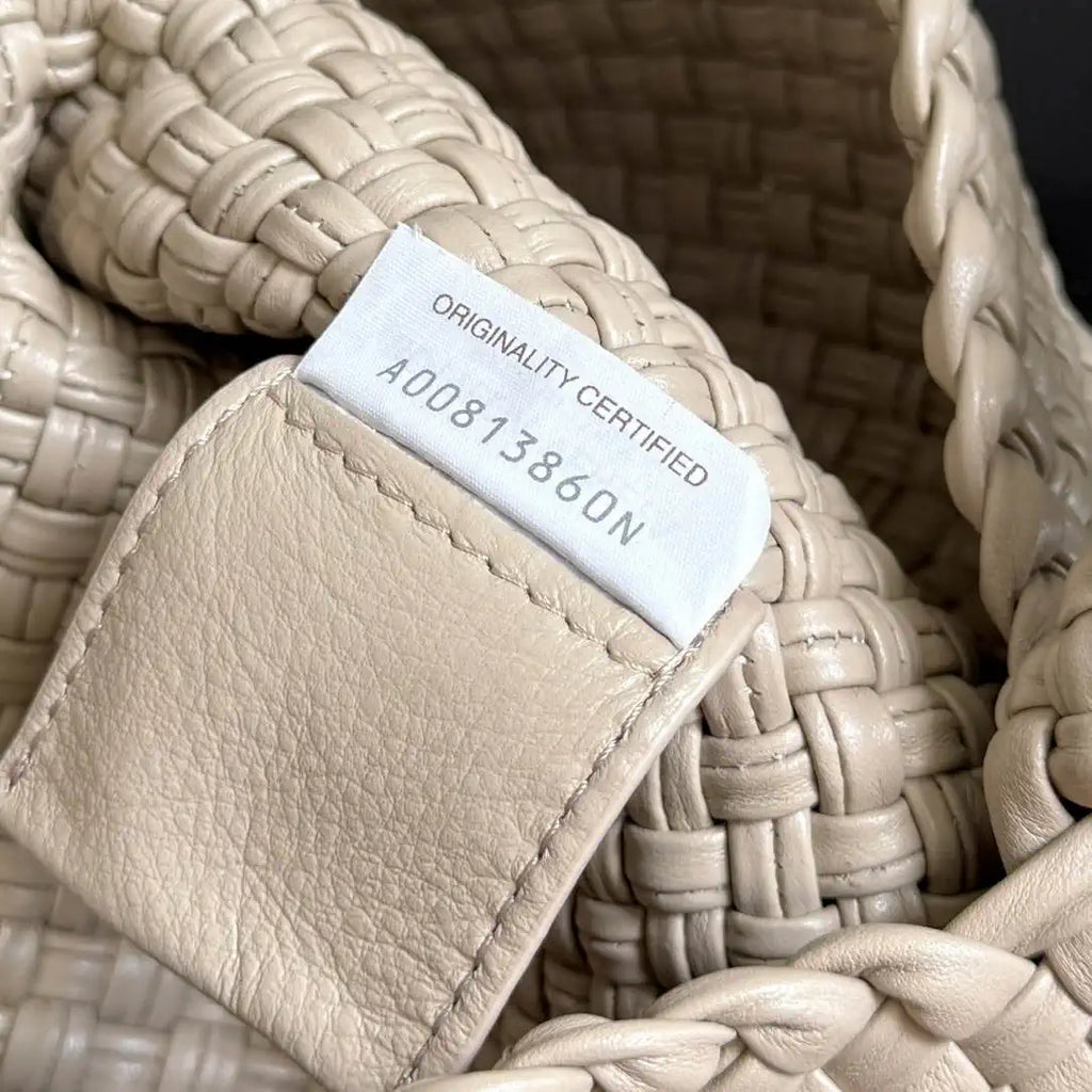Bottega Veneta BV 826196 Tosca Baci Apricot
