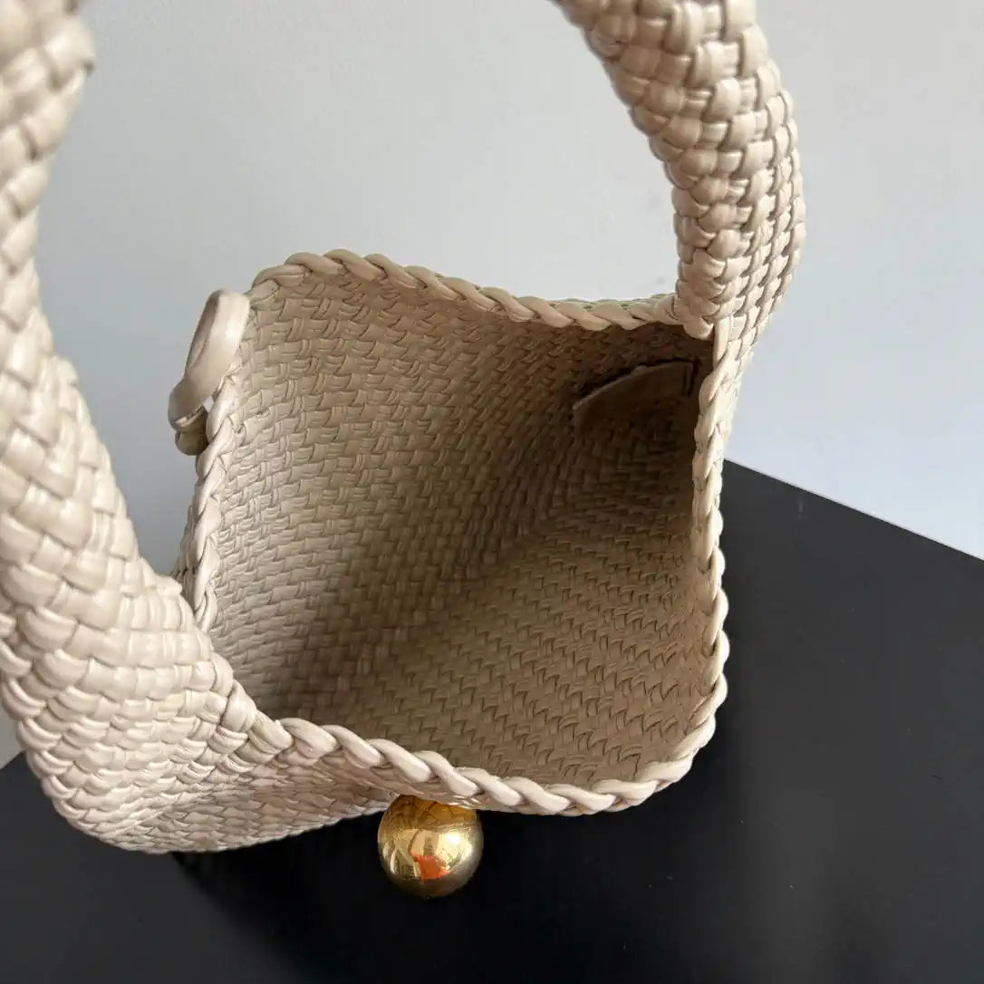 Bottega Veneta BV 826196 Tosca Baci Apricot