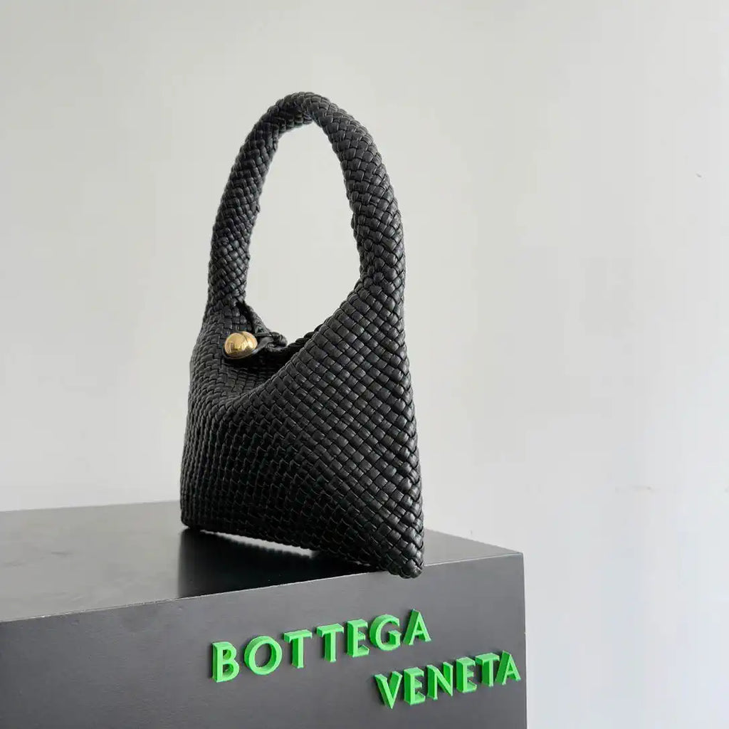 Bottega Veneta BV 826196 Tosca Baci Black