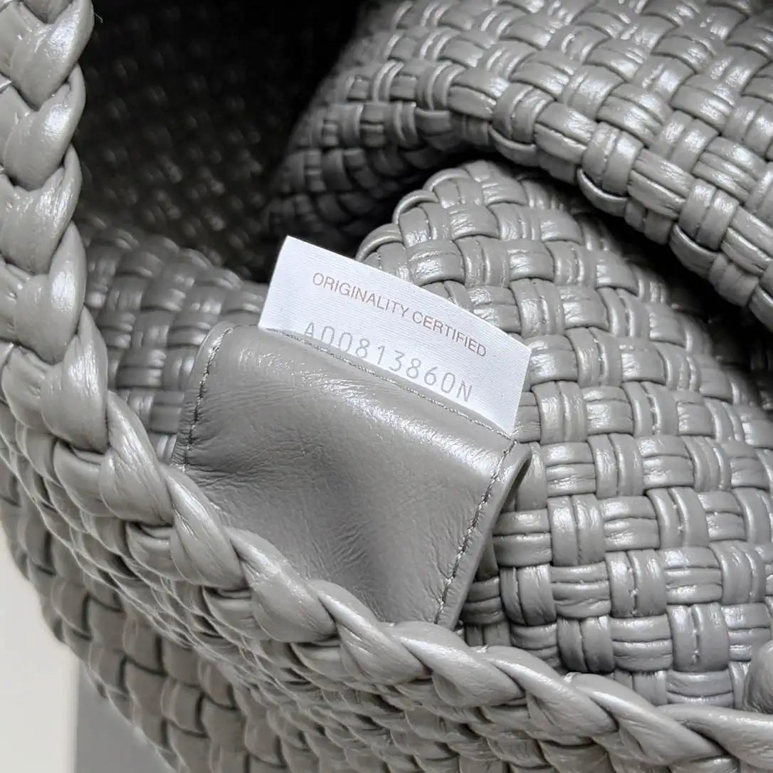 Bottega Veneta BV 826196 Tosca Baci Light gray