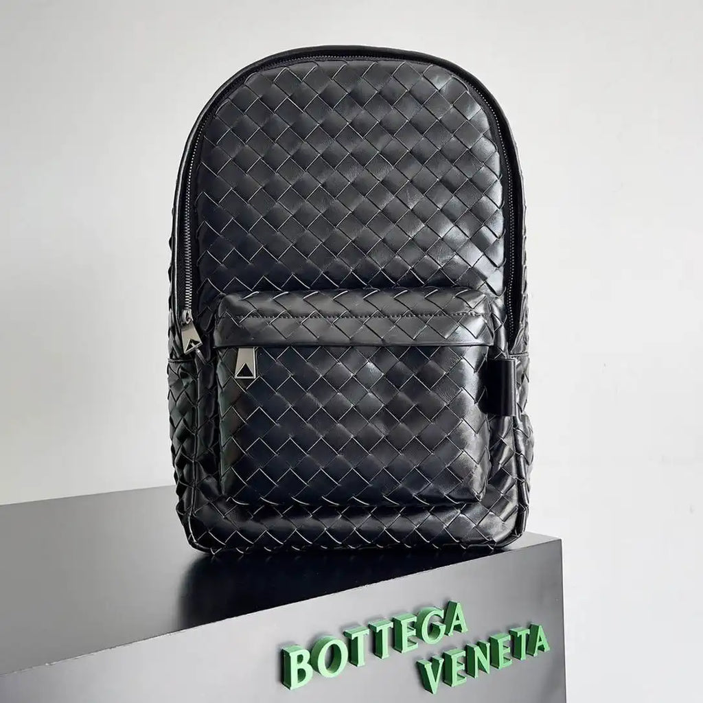 Bottega Veneta BV 828524 Small  Intrecciato Backpack BV99009