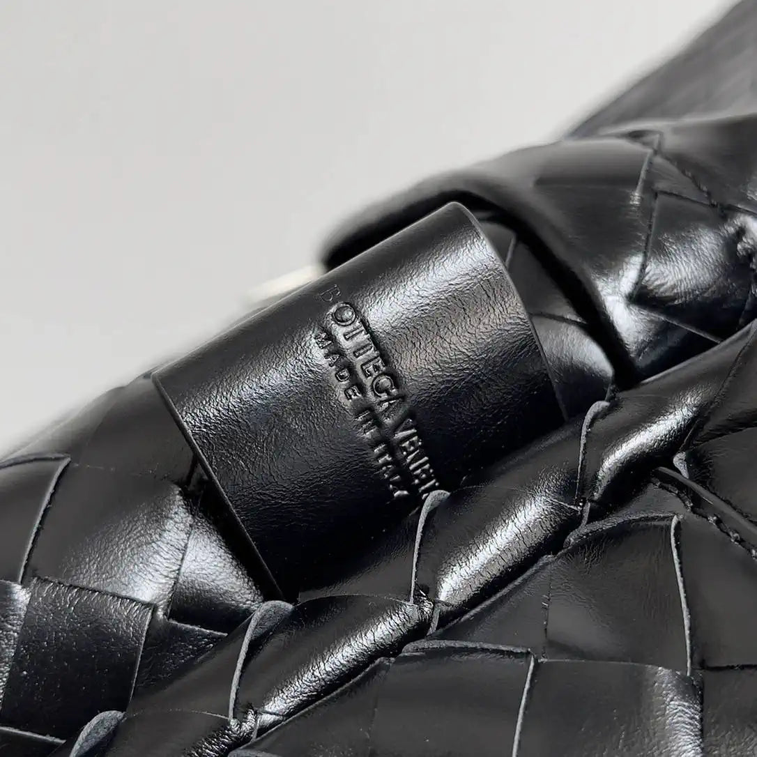 Bottega Veneta BV 828524 Small  Intrecciato Backpack BV99009